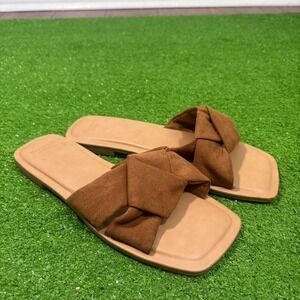 Abercrombie & Fitch Women Size 8 Faux Suede Summer Sandals Slides Preppy Minimal